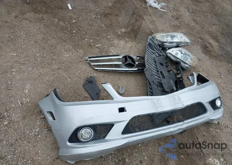 2008 Mercedes-Benz C 300 Luxury/Sport из США, поврежденный, VIN WDDGF54X18R018330